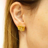 Brinco de Flor - Banhado a Ouro - Hipoalergênico